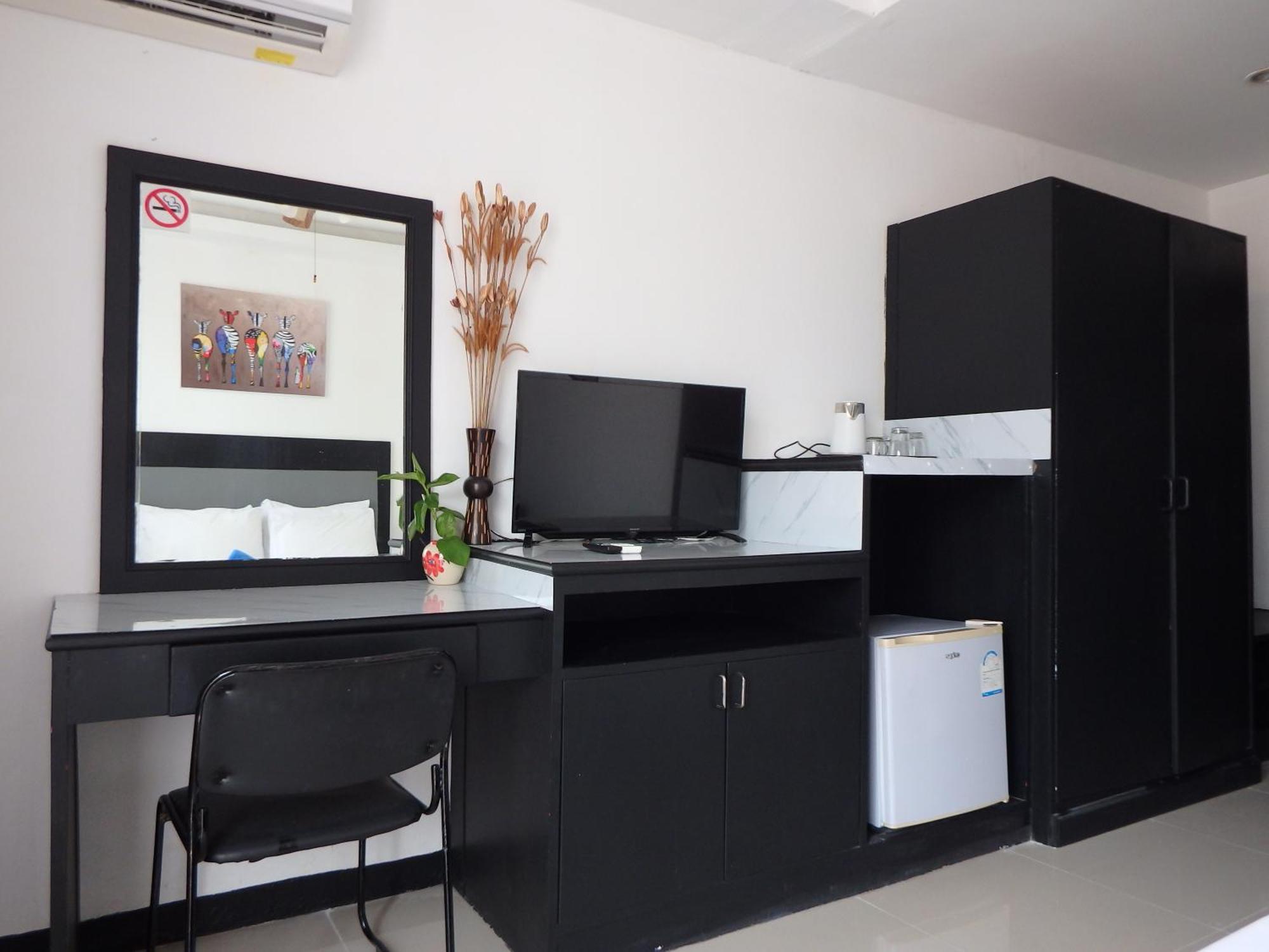 Boomerang Inn Phuket Zewnętrze zdjęcie