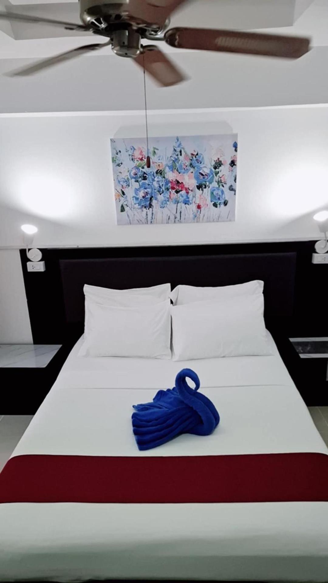 Boomerang Inn Phuket Zewnętrze zdjęcie