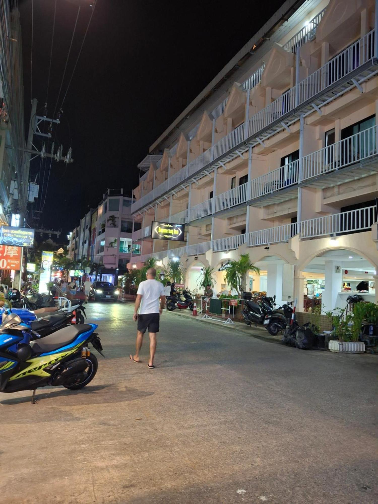 Boomerang Inn Phuket Zewnętrze zdjęcie